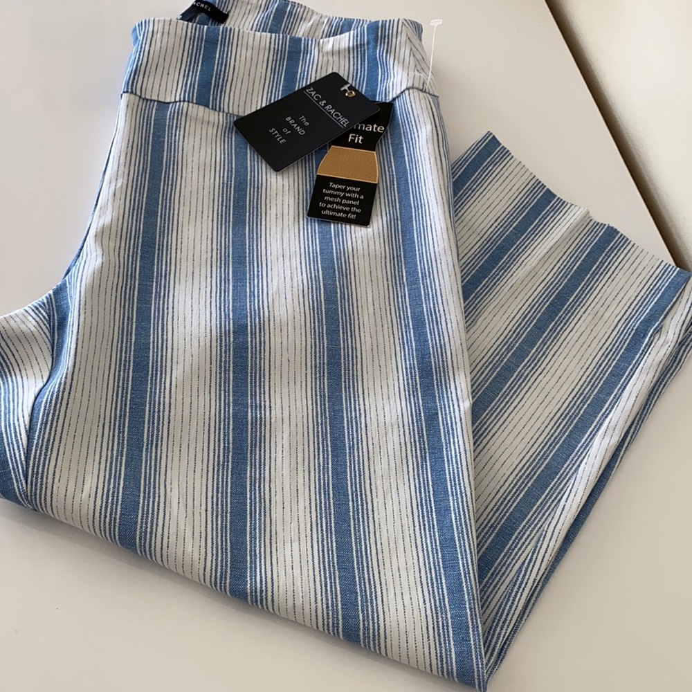 Zac & Rachel Capri pants. NWTAGS  Nice fabric. 21” inseam  17” waist /w stretch.